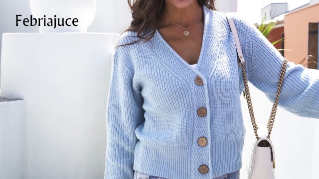 Febriajuce Women's Long Sleeve V-Neck Button Down Rib Knit Cropped